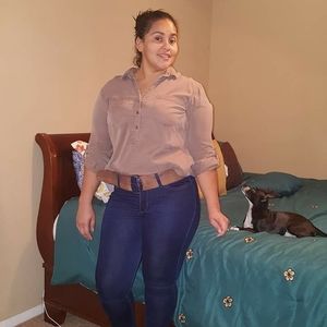 Meet your Posher, Brenda